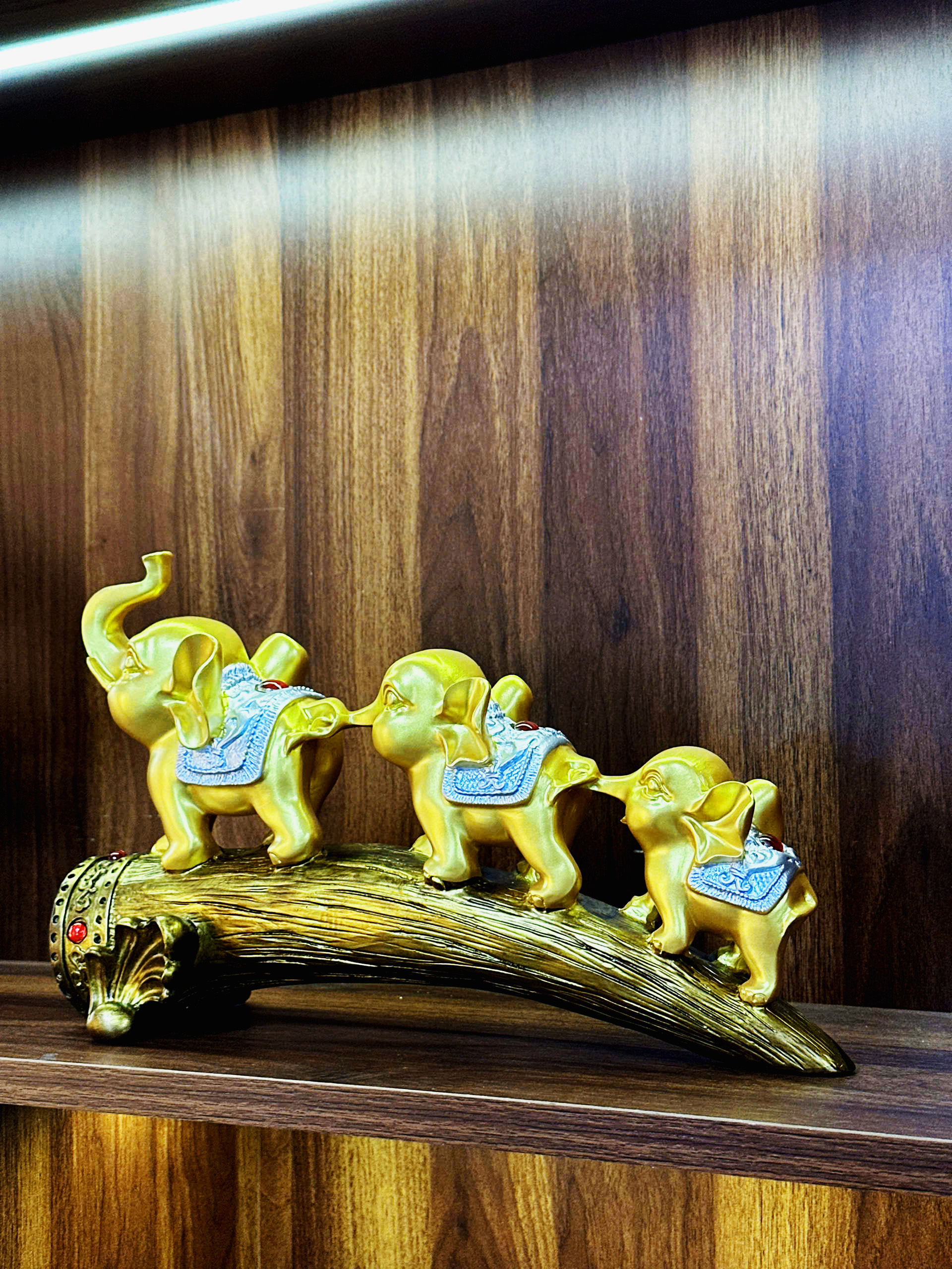 Tượng Gia Đình Voi Ấm Áp - Ảnh 6